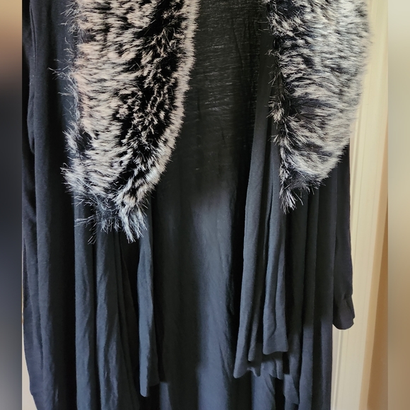 CRIPPLE CREEK Black Knit Jumper Soft Draped Faux Fur Collar Cotton Sweater NWT L - Picture 16 of 16